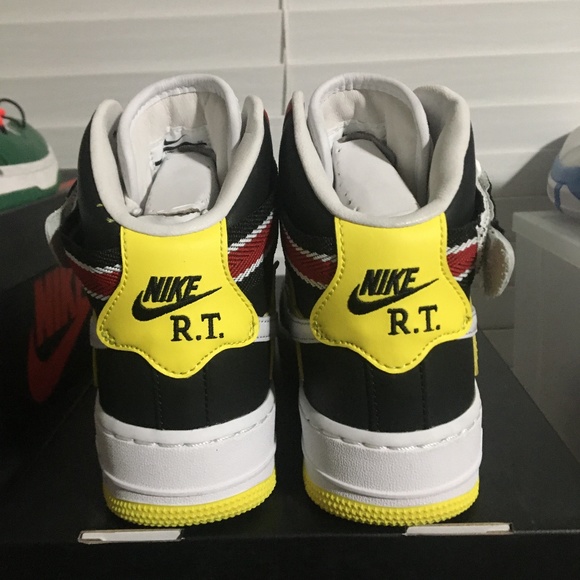 Nike Air Force 1 Hi RT - Picture 2 of 5